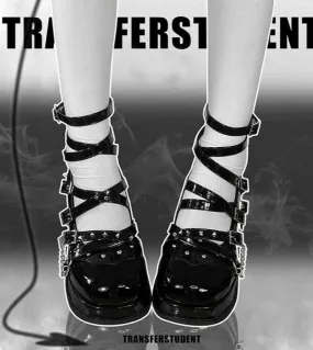 2022 Primavera Autunno Lolita Cosplay Soft Sister Mary Jane Mocassini Love Fashion Paillettes Decorazione in metallo Punk Style