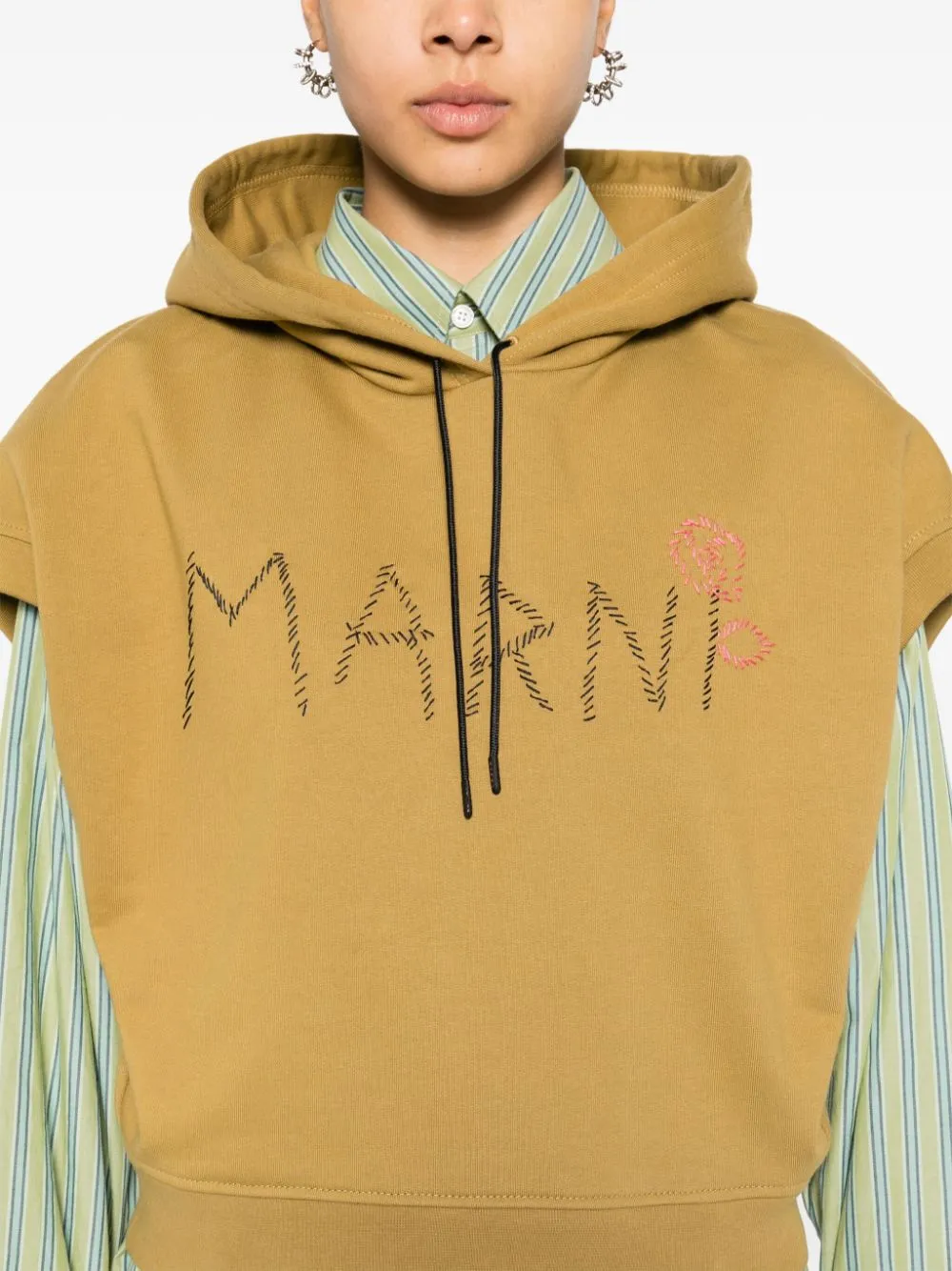 Felpa smanicata con ricamo in giallo di Marni - donna