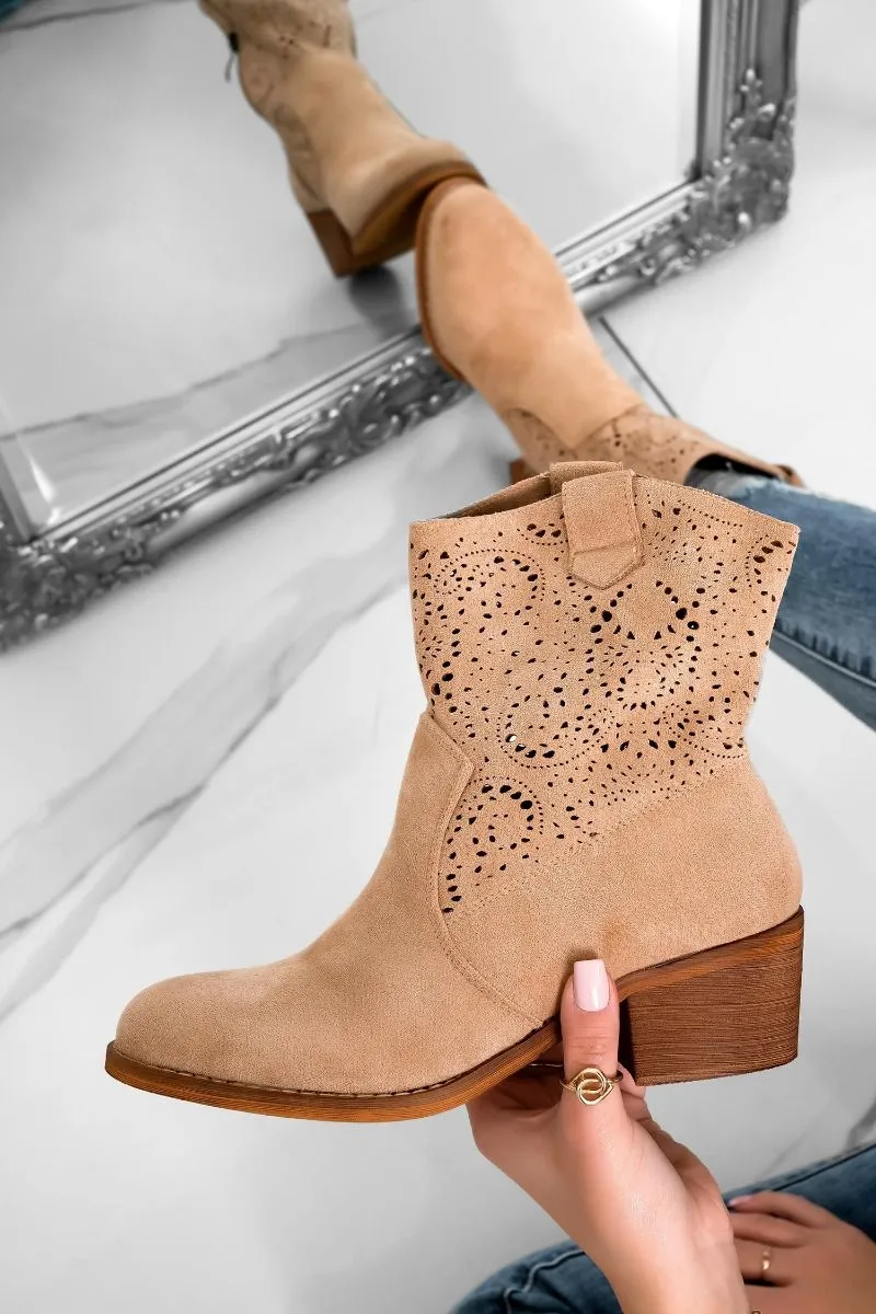 KAIRO - Stivaletti beige traforati con tacco comodo