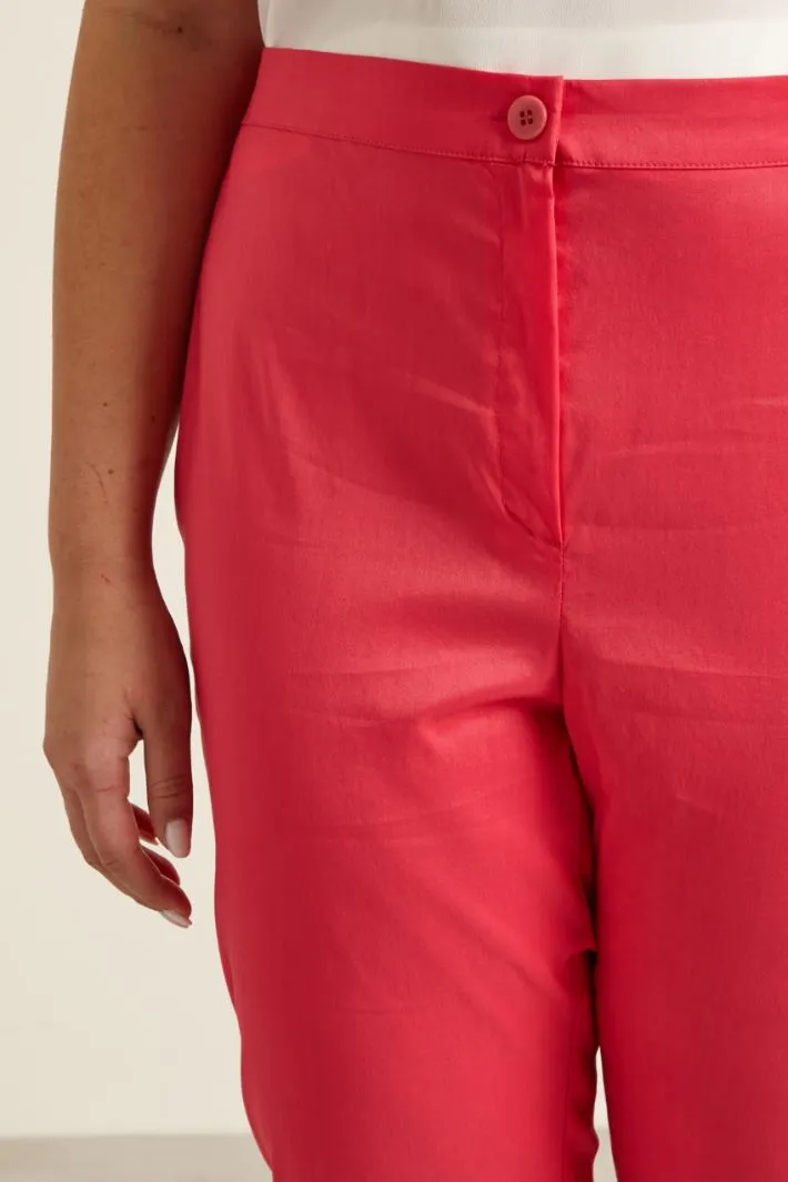 Pantaloni slim in popeline